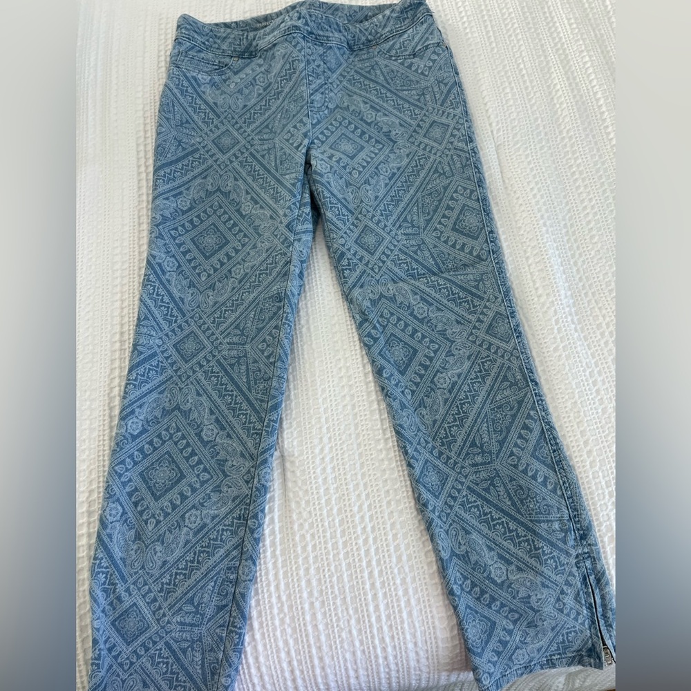 Chico’s Women's Blue Patterned Jeans